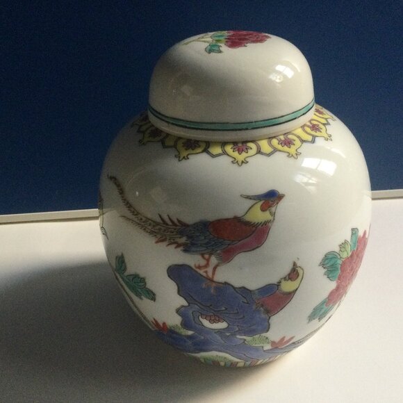 Vintage Chinese porcelain 60s lidded ginger jar hand painted chicken flowers - Picture 1 of 7